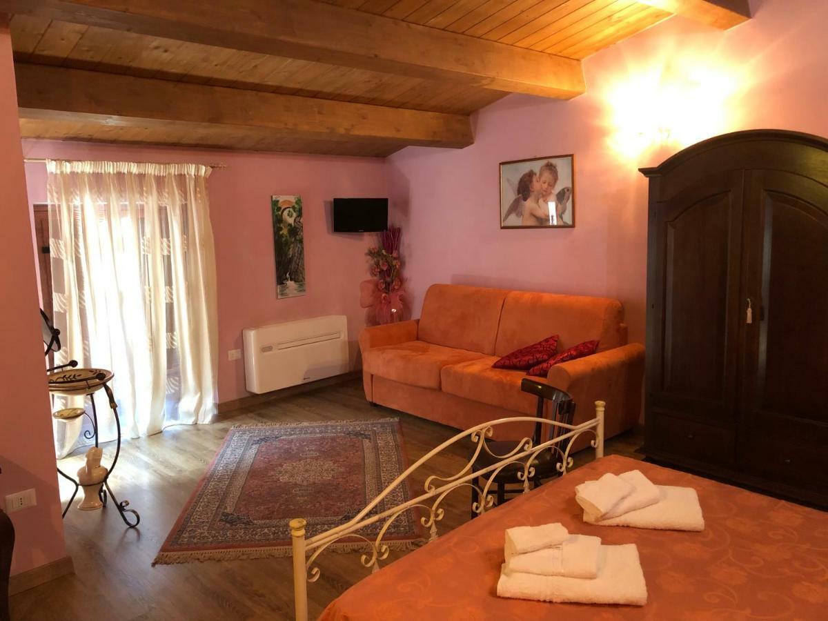 B&B Dhafna Чивита Екстериор снимка